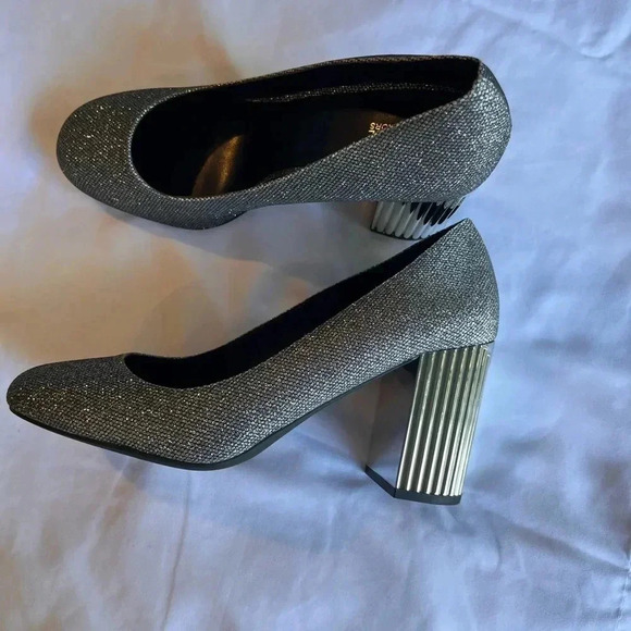 💗 Sparkly Michael Kors Shoes - Size 9 - Picture 2 of 6